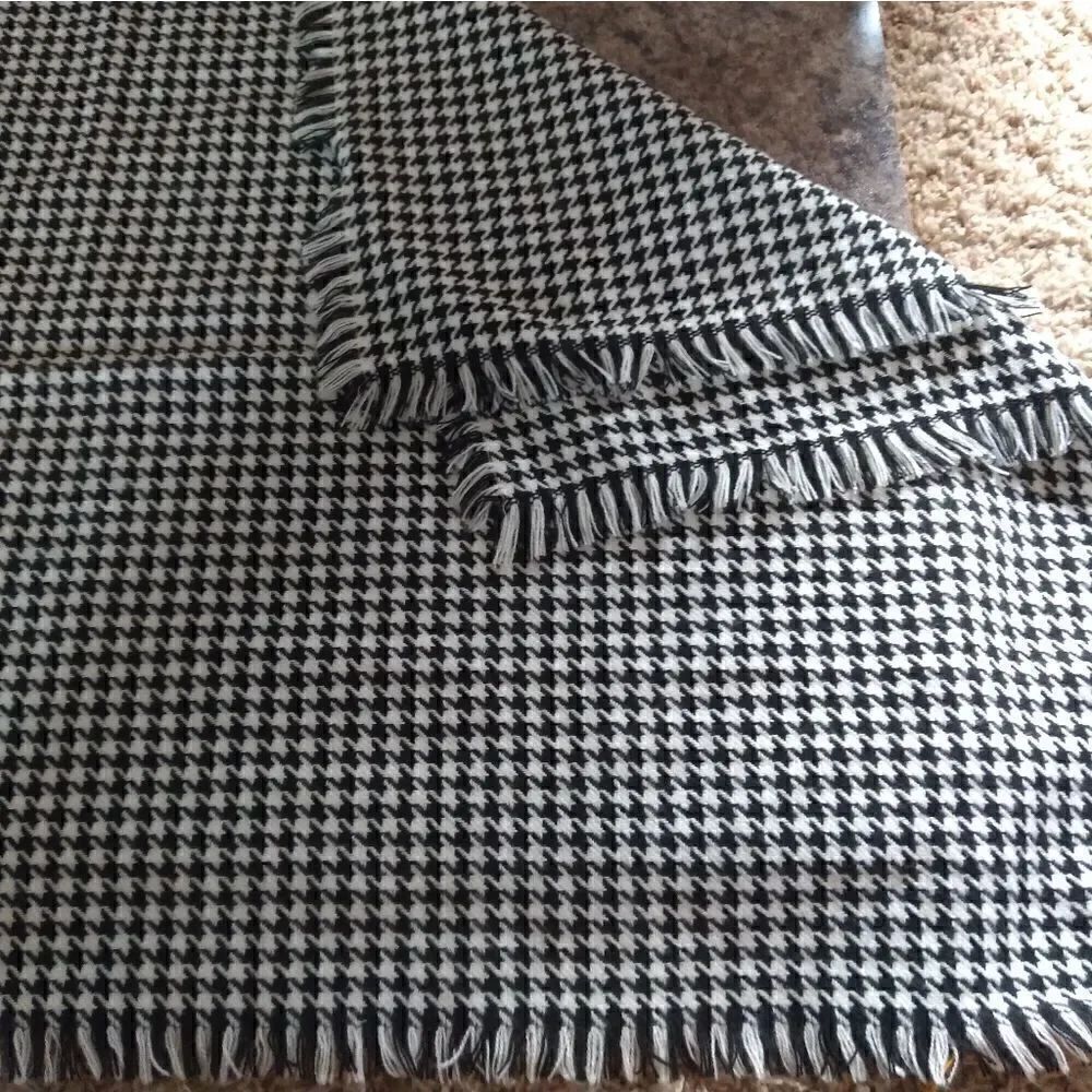 Long black and white houndstooth scarf